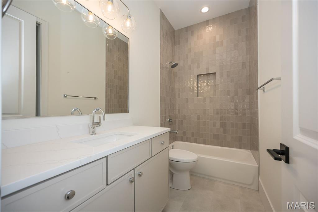 782 Schaeffer's Grove Chesterfield, MO 63005 - Photo 57 of 75