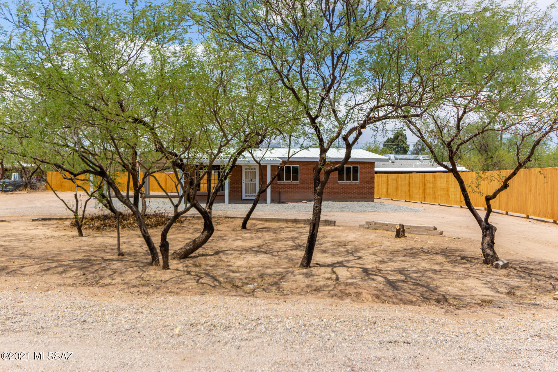 2626 West Alvaro Road Tucson, AZ 85746 - Photo 1 of 1 Gallery Image 1