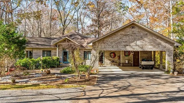 $568,900 | 371 Farmington Road, Mocksville, NC 27028