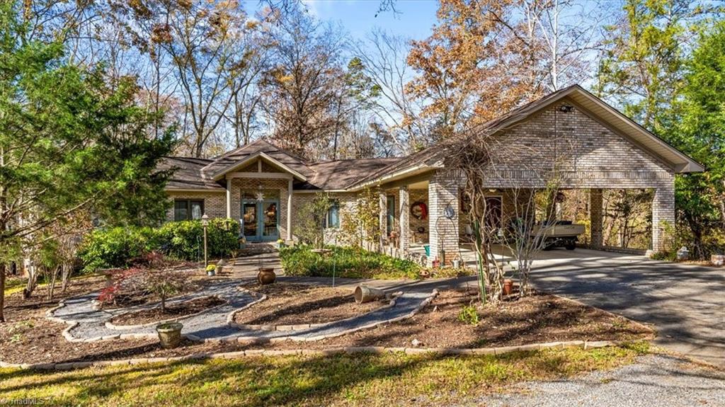 371 Farmington Road Mocksville, NC 27028 - Photo 3 of 50