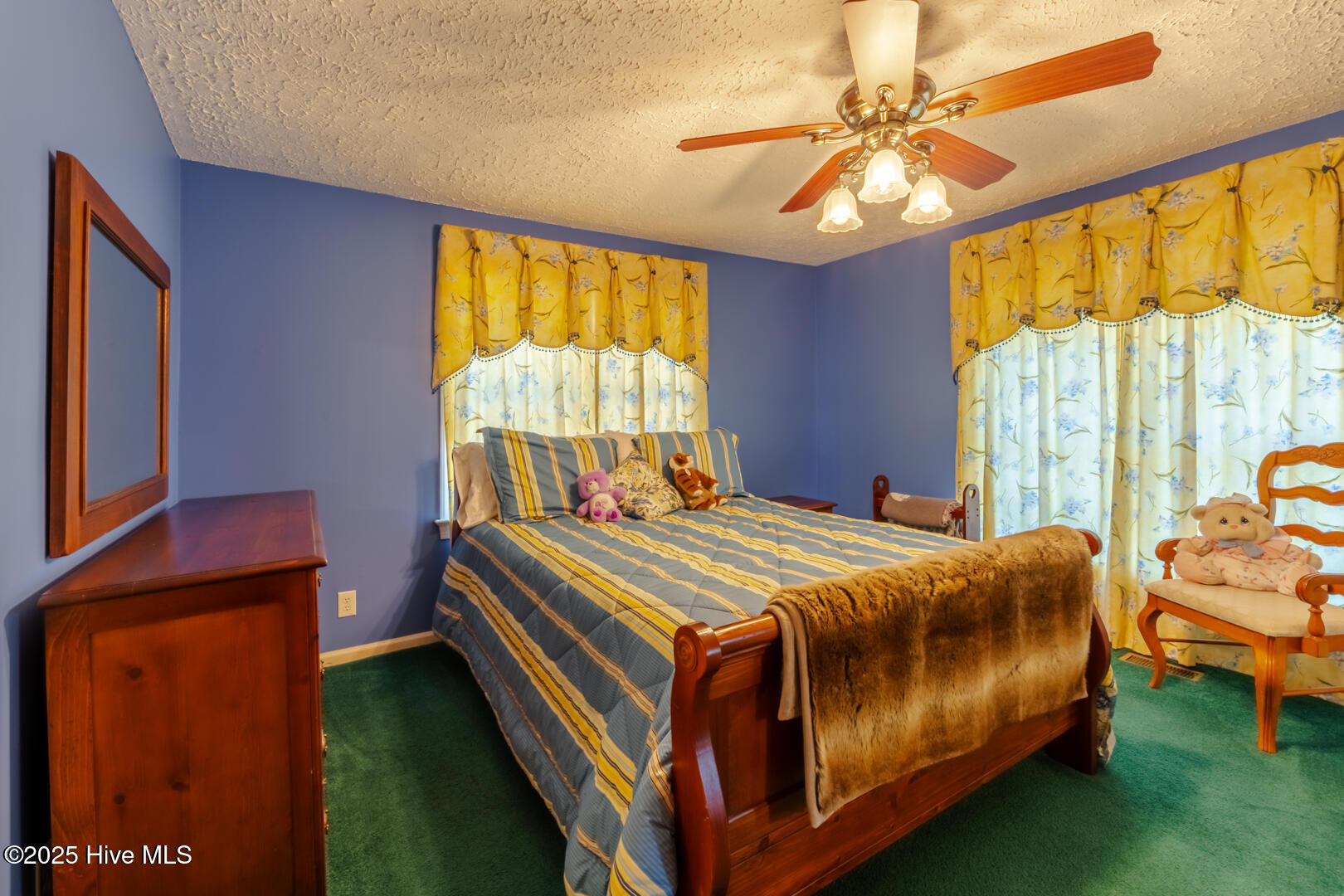 83 Willard Tatum Road Elizabethtown, NC 28337 - Photo 15 of 31 Guest bedroom