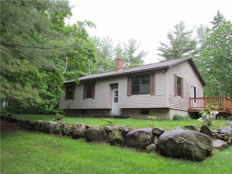 19 Darling Road Hudson, ME 04449 - Photo 13 of 13 Exterior Front.