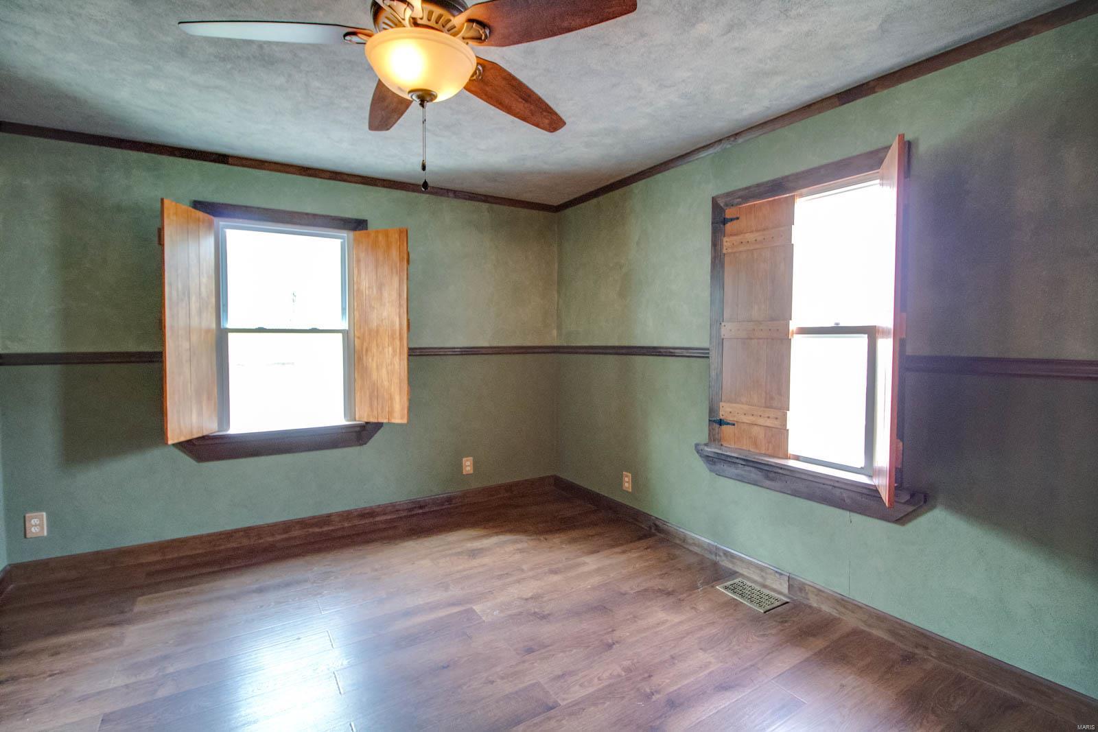 3337 Franor Street Alton, IL 62002 - Photo 14 of 30 Gallery Image 14