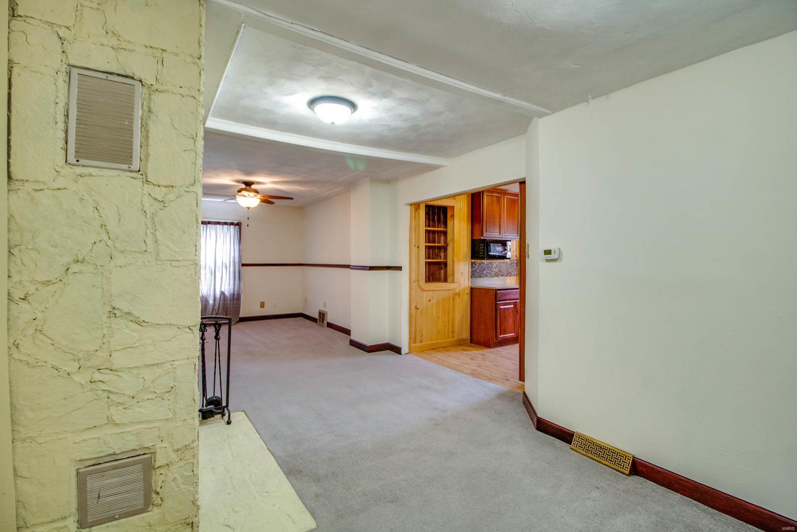 3337 Franor Street Alton, IL 62002 - Photo 8 of 30 Gallery Image 8