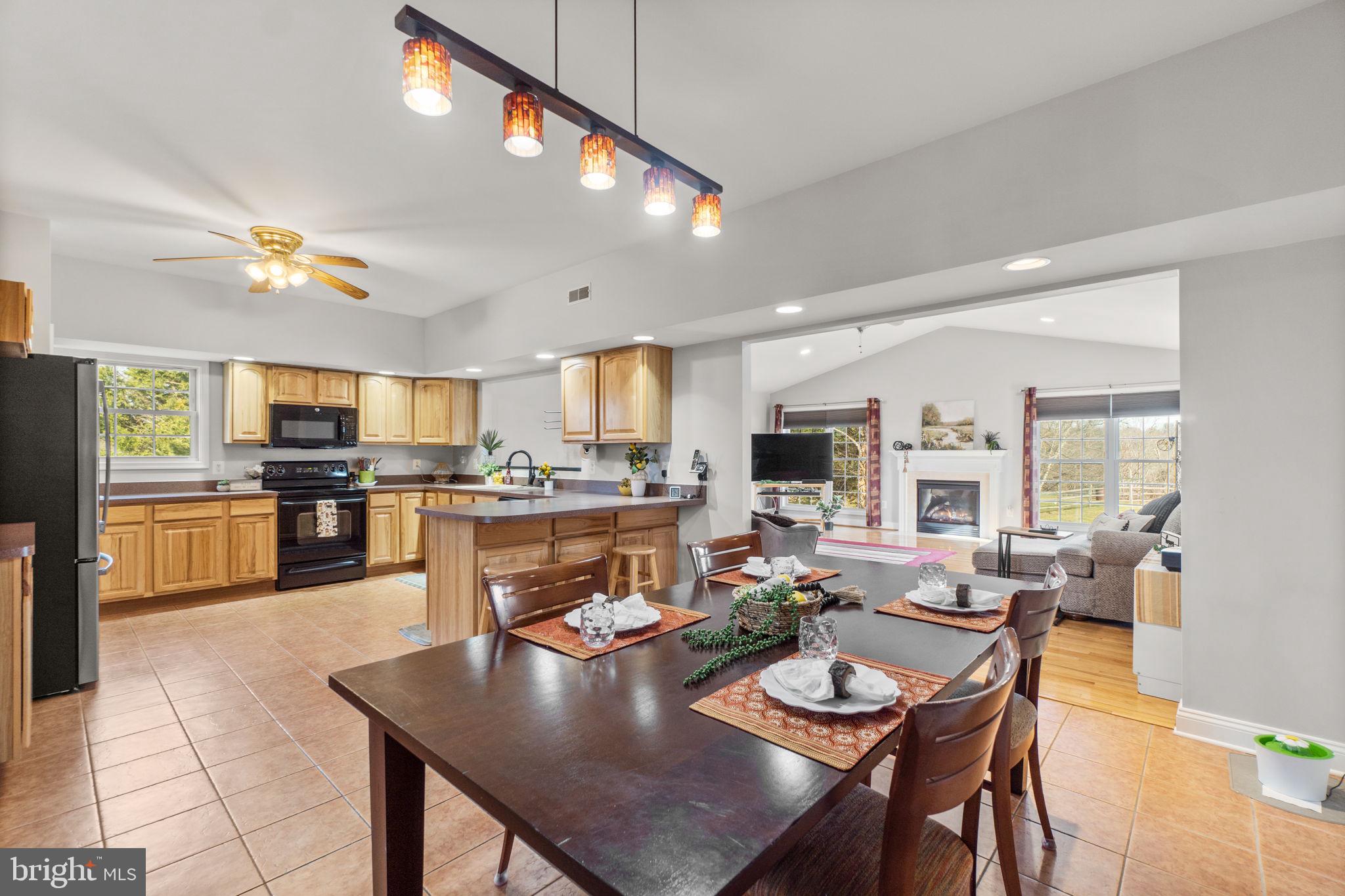 1005 Wesley Road Finksburg, MD 21048 - Photo 23 of 81 dining, kitchen, family room with cathedral