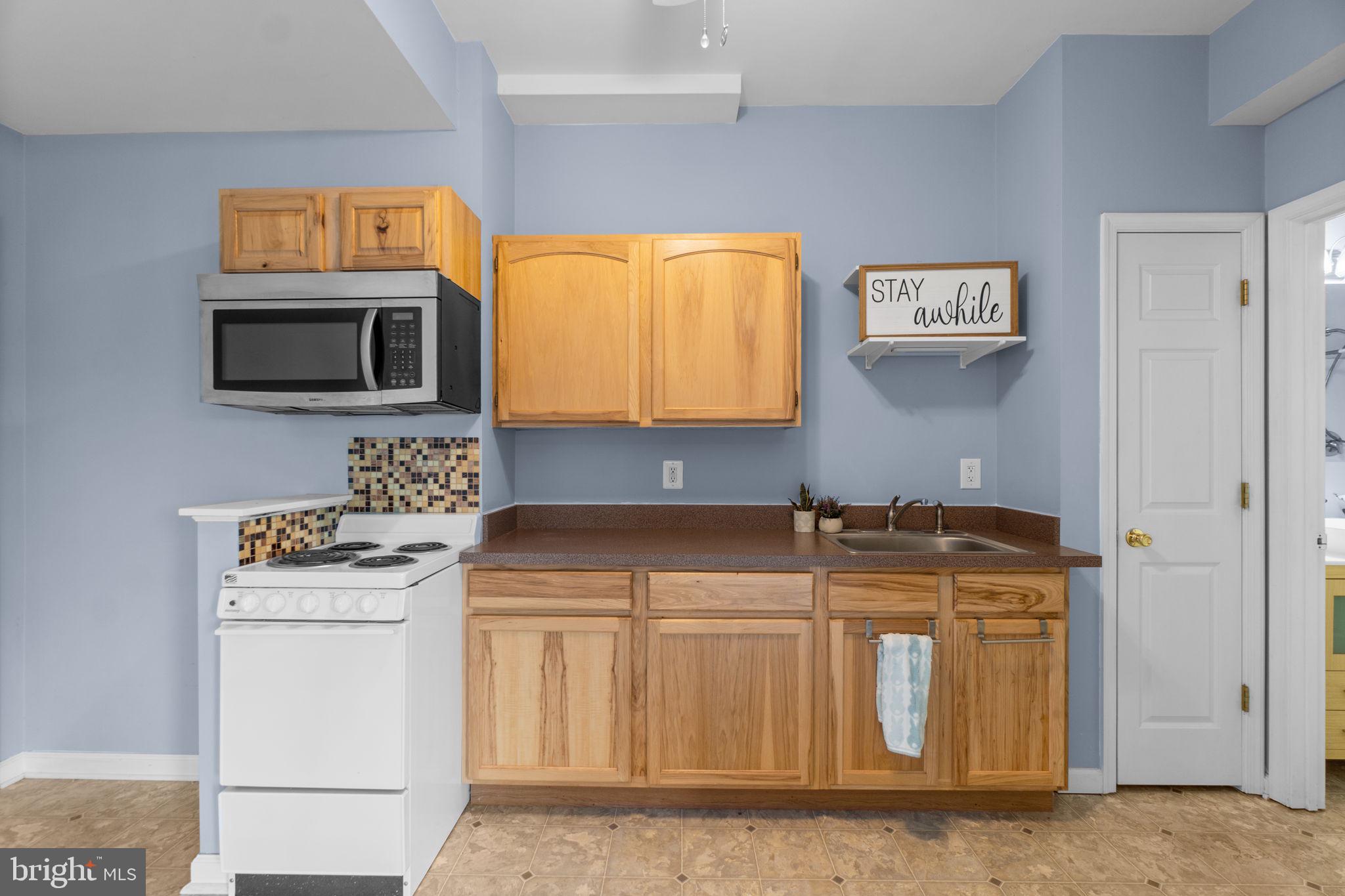 1005 Wesley Road Finksburg, MD 21048 - Photo 46 of 81 apartment kitchen