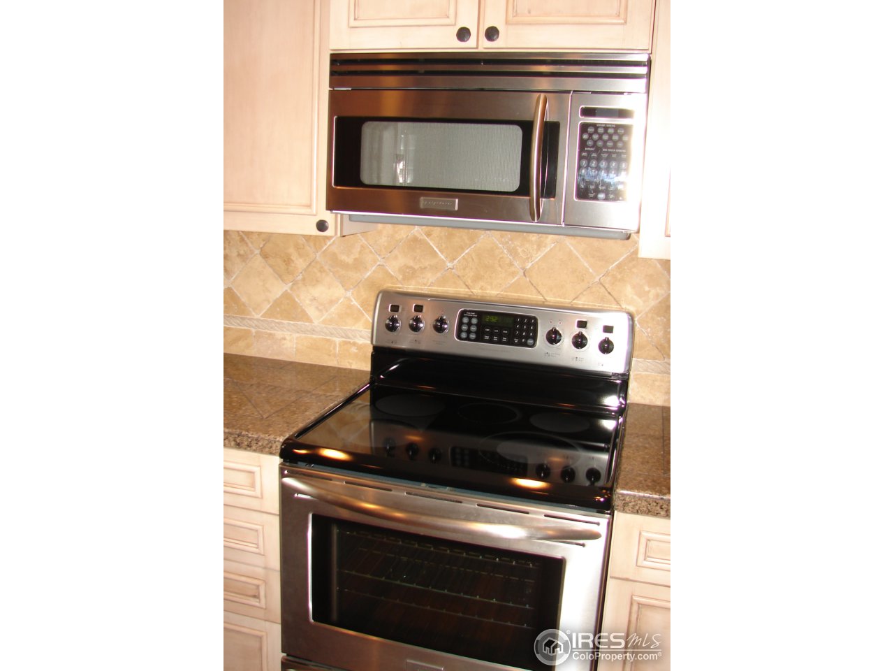 4672 West 20th Road, Unit 311 Greeley, CO 80634 - Photo 4 of 25 Kitchen