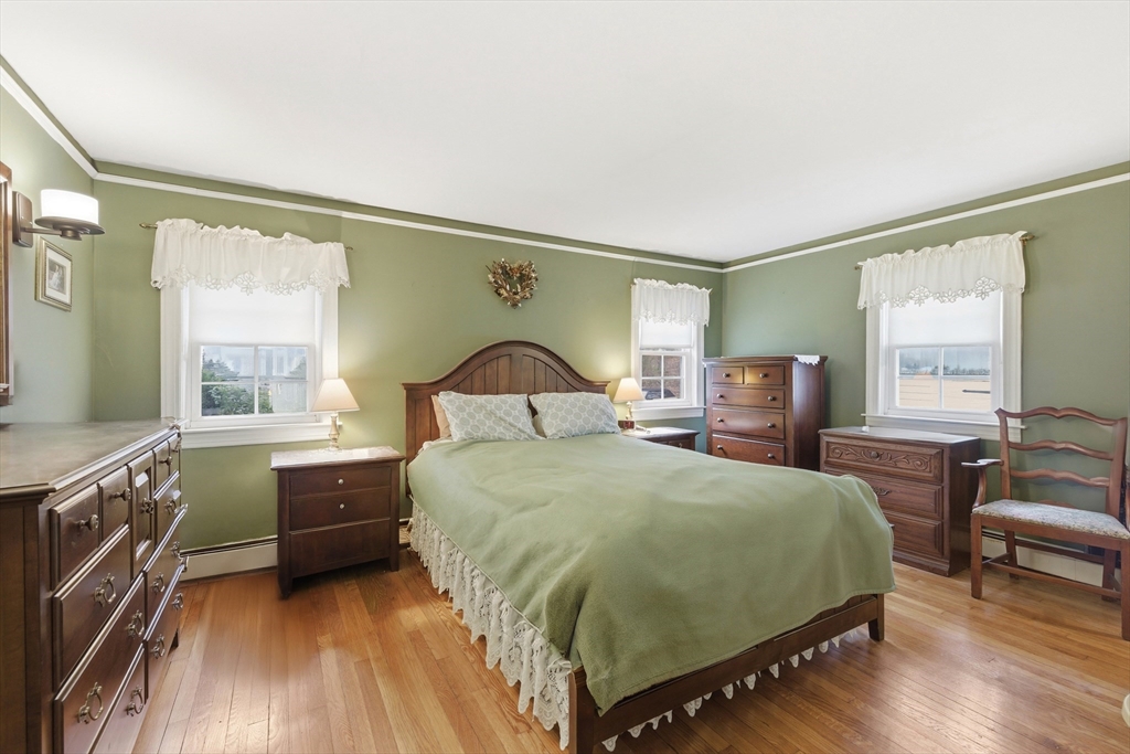 17 Evergreen Road Needham, MA 02494 - Photo 18 of 27