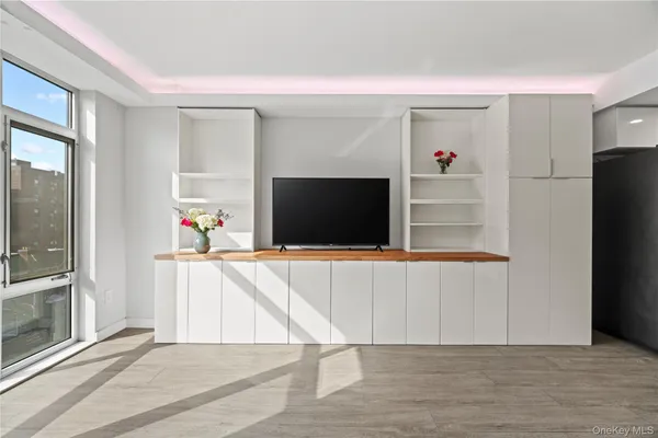$599,996 | 97-45 63rd Drive, Unit 5C | Rego Park