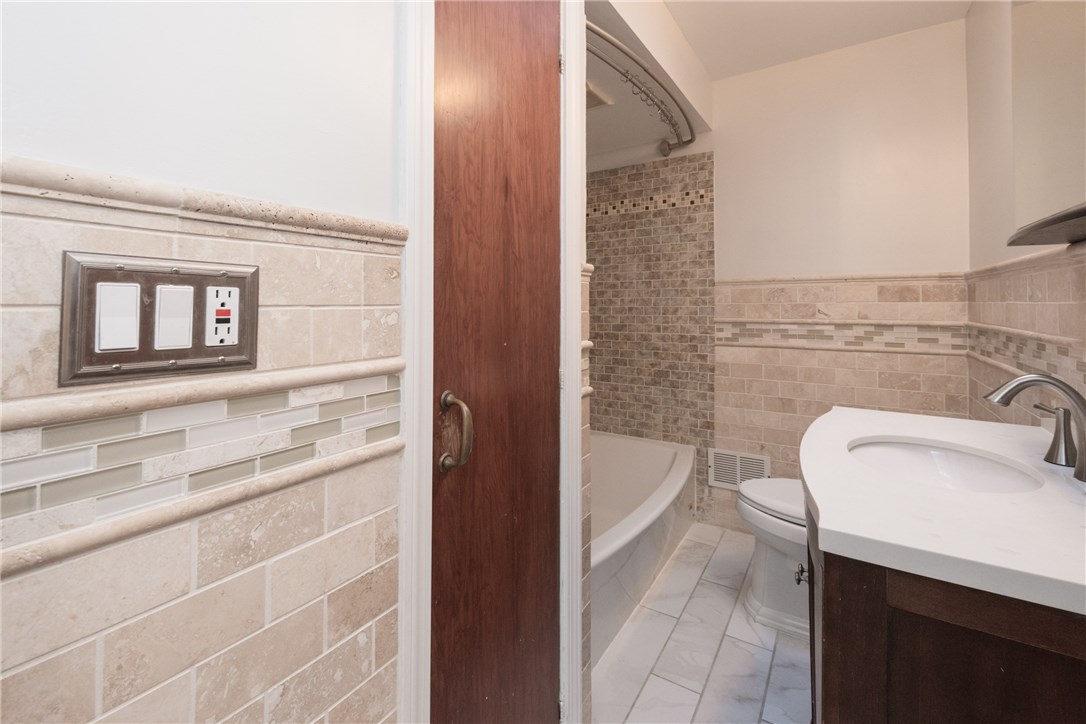 219 River Road Lincoln, RI 02865 - Photo 11 of 13 Gallery Image 11