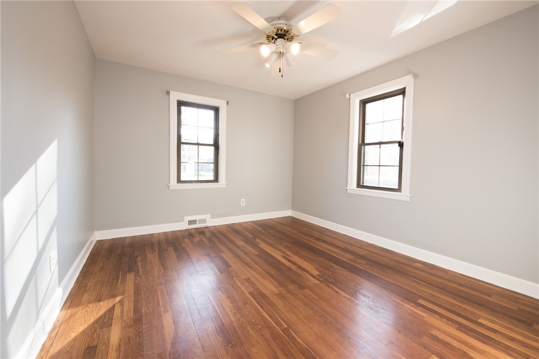 219 River Road Lincoln, RI 02865 - Photo 10 of 13 Gallery Image 10
