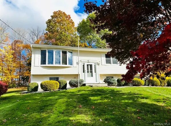 $629,900 | 53 Everett Road, Carmel, NY 10512
