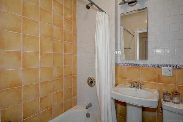 39 Kent Street, Unit 2 Brookline, MA 02445 - Photo 19 of 30 Gallery Image 19