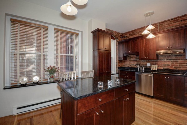 39 Kent Street, Unit 2 Brookline, MA 02445 - Photo 2 of 30 Gallery Image 2