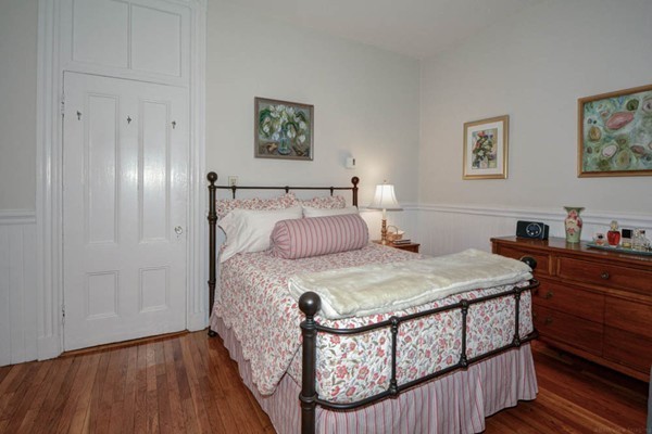 39 Kent Street, Unit 2 Brookline, MA 02445 - Photo 22 of 30 Gallery Image 22