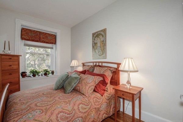 39 Kent Street, Unit 2 Brookline, MA 02445 - Photo 24 of 30 Gallery Image 24