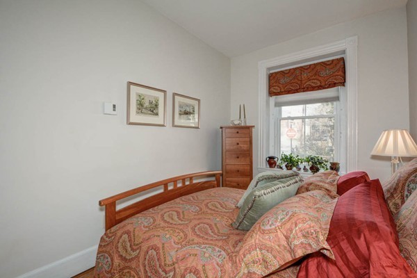 39 Kent Street, Unit 2 Brookline, MA 02445 - Photo 25 of 30 Gallery Image 25