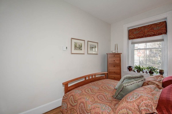 39 Kent Street, Unit 2 Brookline, MA 02445 - Photo 26 of 30 Gallery Image 26