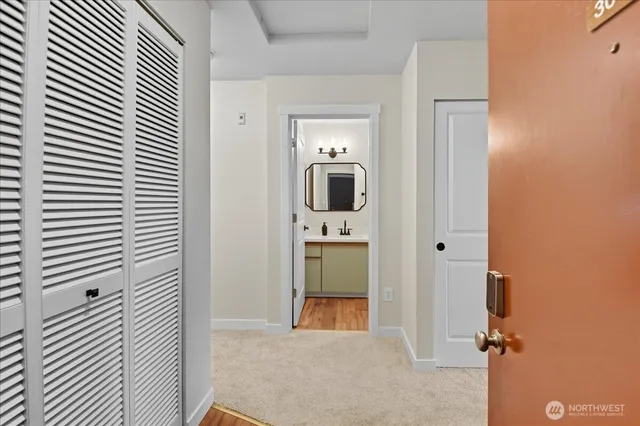 $365,000 | 18150 73rd Avenue Northeast, Unit B306, Kenmore, WA 98028