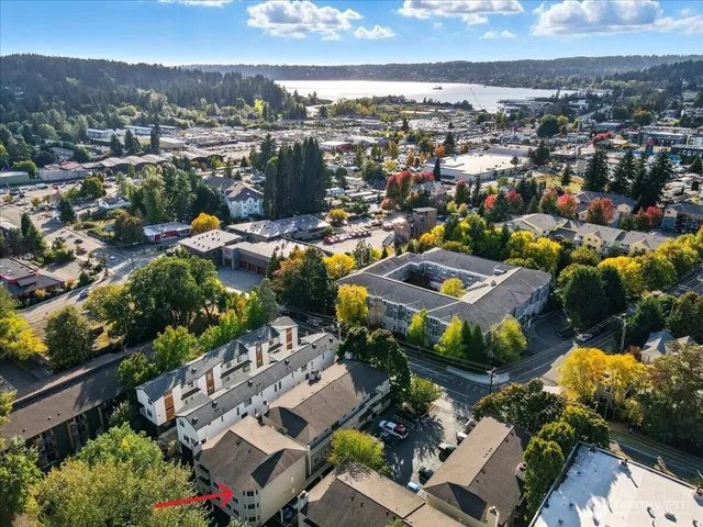 $365,000 | 18150 73rd Avenue Northeast, Unit B306, Kenmore, WA 98028