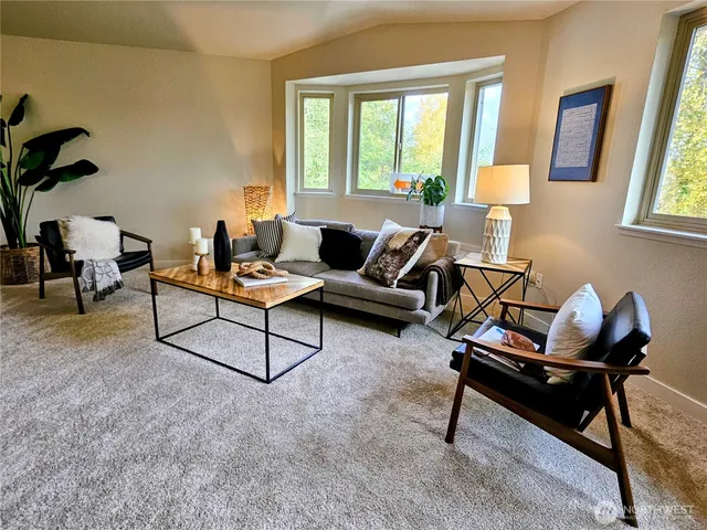 $365,000 | 18150 73rd Avenue Northeast, Unit B306, Kenmore, WA 98028