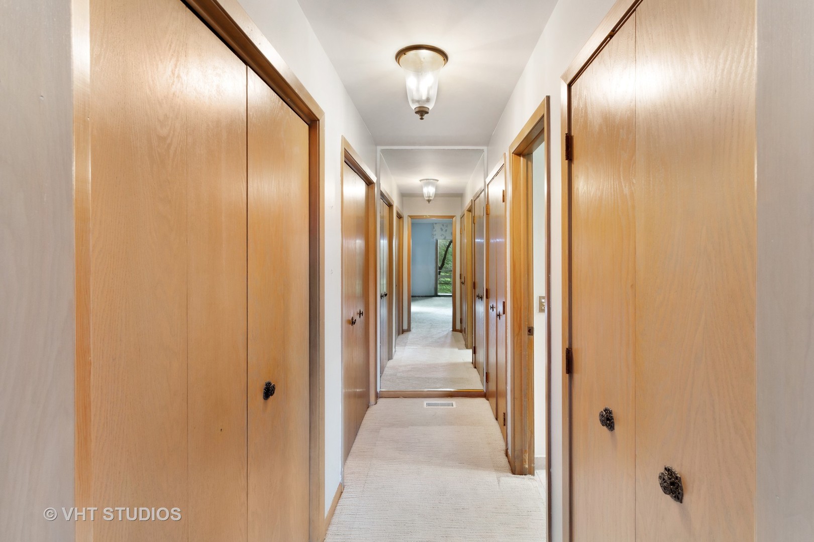 67 Round Barn Road Barrington Hills, IL 60010 - Photo 13 of 43