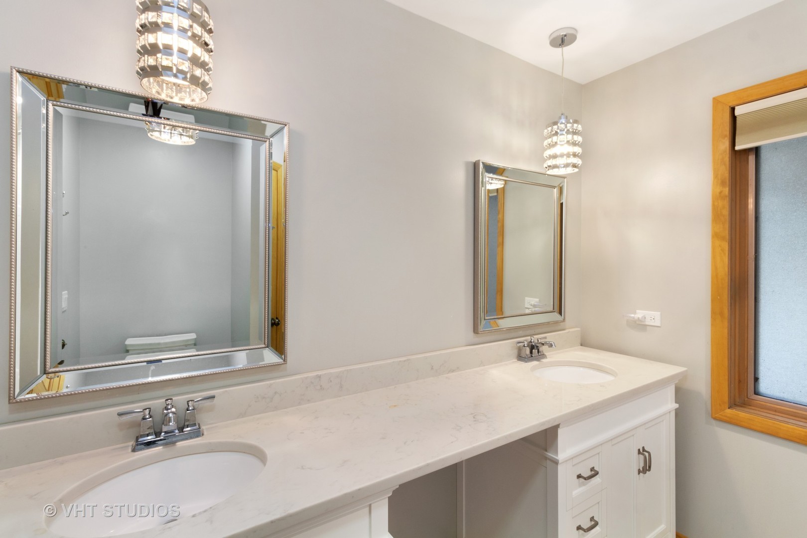 67 Round Barn Road Barrington Hills, IL 60010 - Photo 17 of 43
