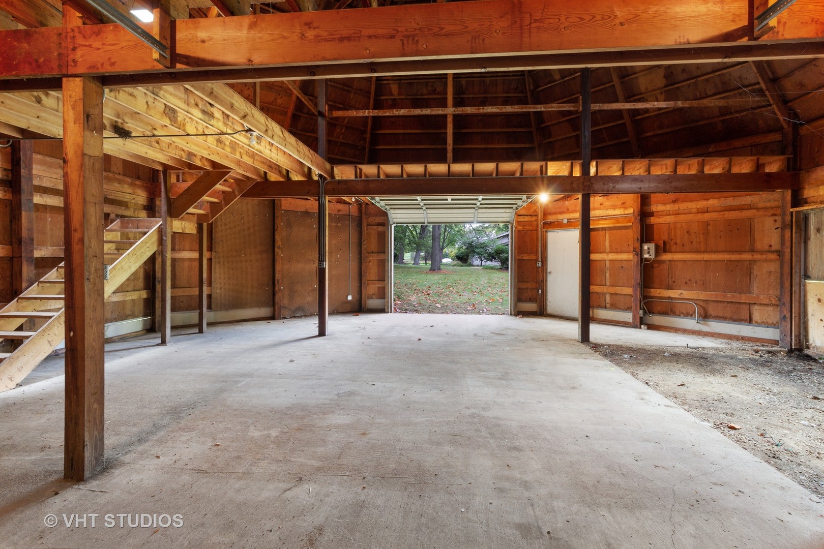 67 Round Barn Road Barrington Hills, IL 60010 - Photo 19 of 43