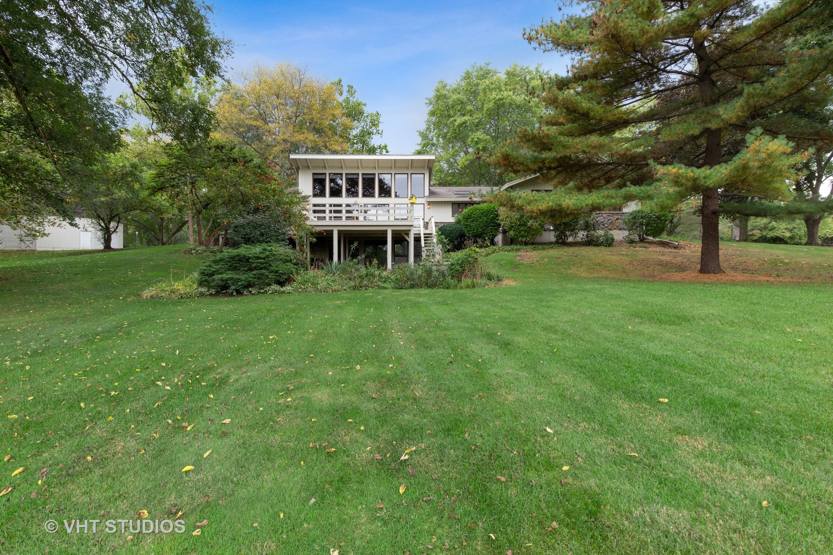 67 Round Barn Road Barrington Hills, IL 60010 - Photo 27 of 43