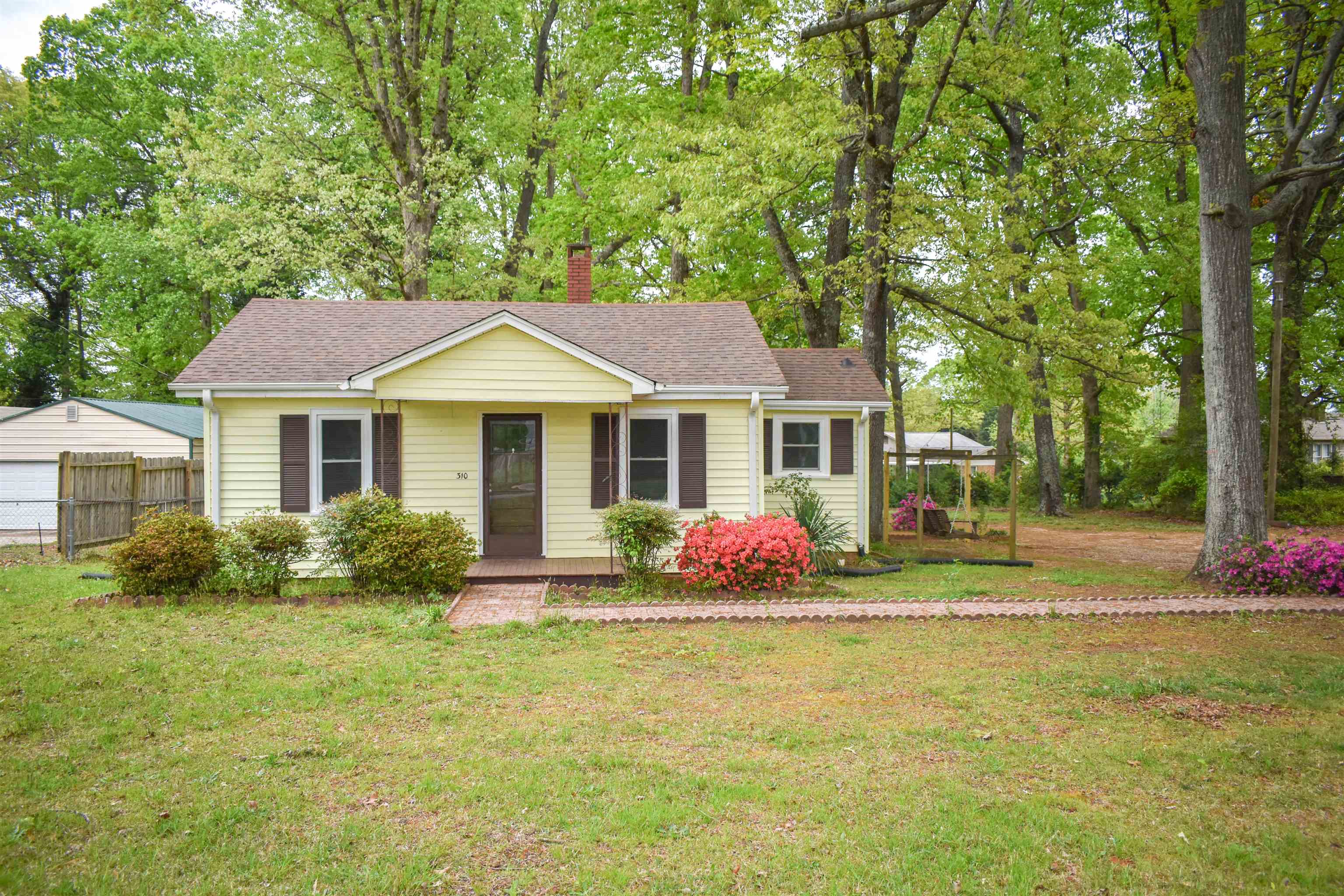 310 Blalock Road Boiling Springs, SC 29316 - Photo 1 of 20 Gallery Image 1