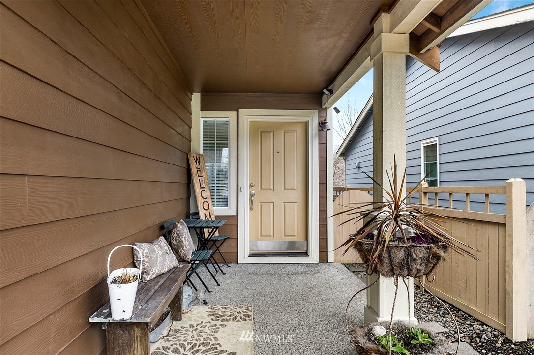 4441 Roxanna Loop Southeast Lacey, WA 98503 - Photo 2 of 19 Gallery Image 2