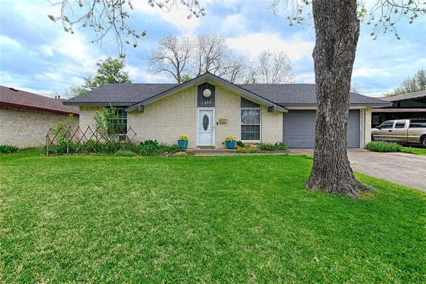 $275,000 | 1853 Tompkins Drive, Grand Prairie, TX 75051