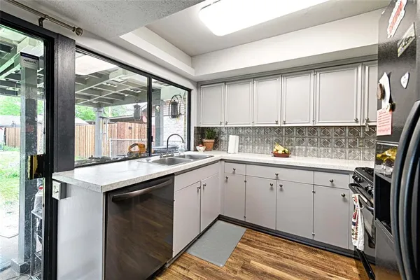 $275,000 | 1853 Tompkins Drive, Grand Prairie, TX 75051