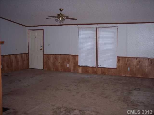 2646 Forbes Road Gastonia, NC 28056 - Photo 3 of 6 Gallery Image 3