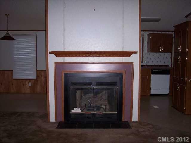2646 Forbes Road Gastonia, NC 28056 - Photo 4 of 6 Gallery Image 4