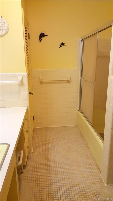 2766 Spencer Road Conover, NC 28613 - Photo 11 of 18 Gallery Image 11