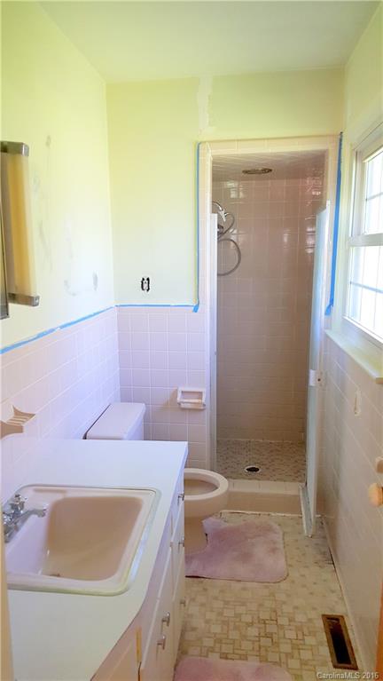2766 Spencer Road Conover, NC 28613 - Photo 14 of 18 Gallery Image 14