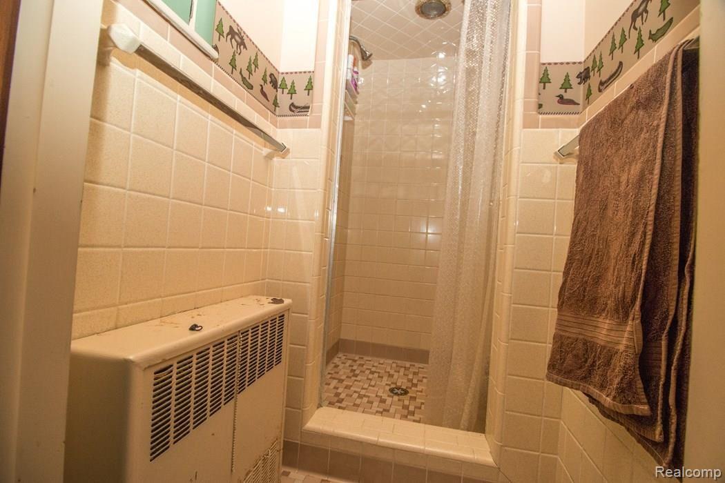 4381 Chase Lake Road Howell, MI 48855 - Photo 12 of 44 B (19).jpg