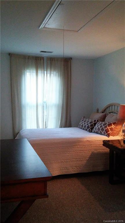 20115 Henderson Road, Unit E Cornelius, NC 28031 - Photo 11 of 24 Gallery Image 11