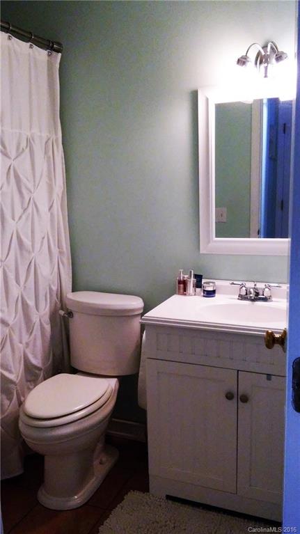 20115 Henderson Road, Unit E Cornelius, NC 28031 - Photo 10 of 24 Gallery Image 10
