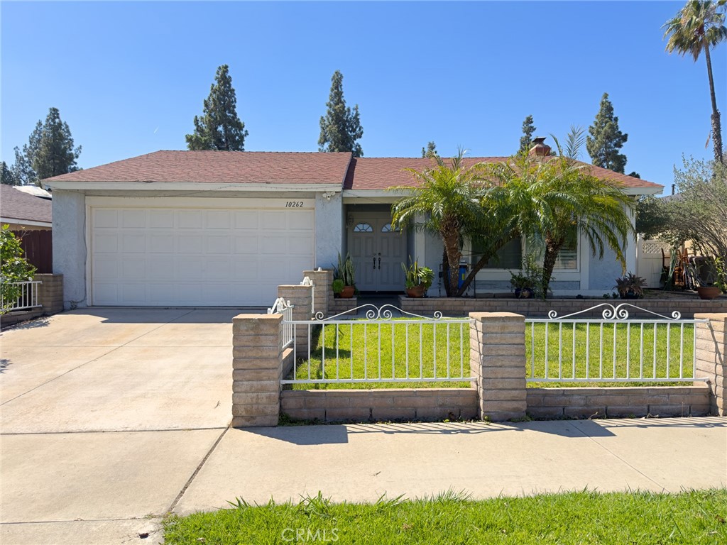 10262 Mandalay Court Riverside, CA 92503 - Photo 2 of 29