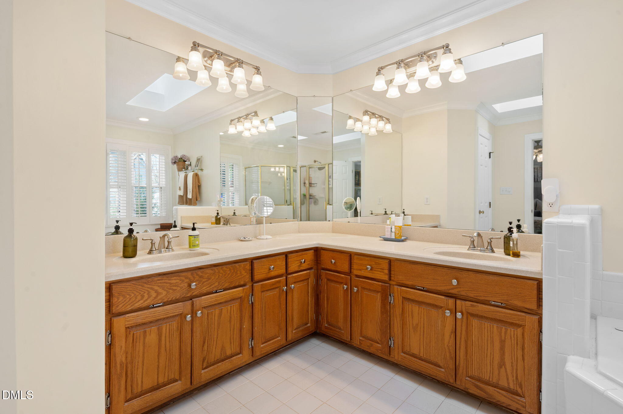 222 Custer Trail Cary, NC 27513 - Photo 21 of 40 222 Custer Trail Cary, NC 27513_JRKnowle
