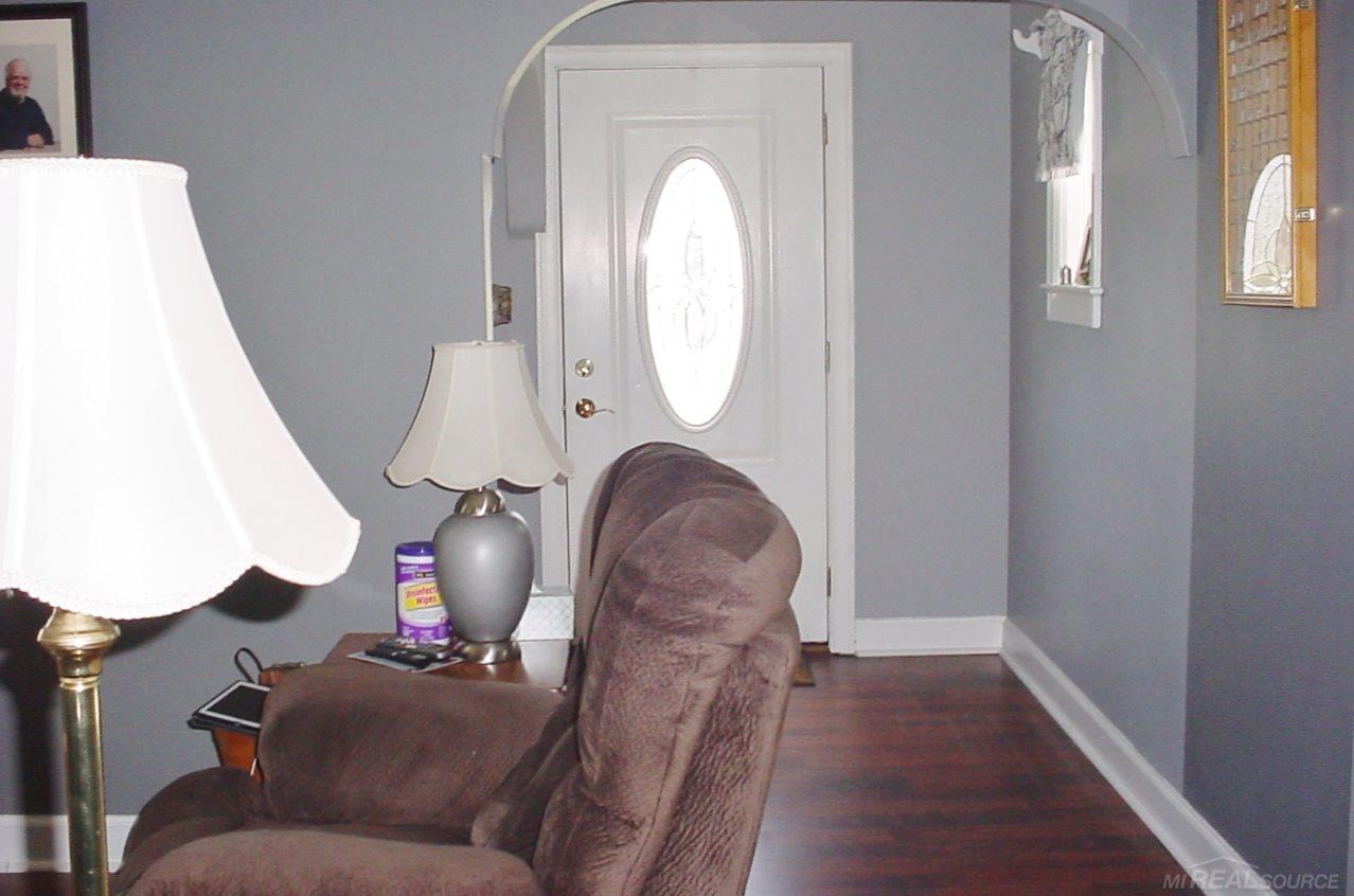 4456 Lapeer Road Port Huron, MI 48060 - Photo 11 of 39 50010280-10.JPG
