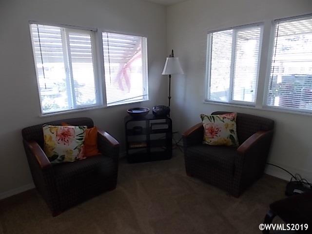 5355 River ( Road, Unit 95 Keizer, OR 97303 - Photo 5 of 18