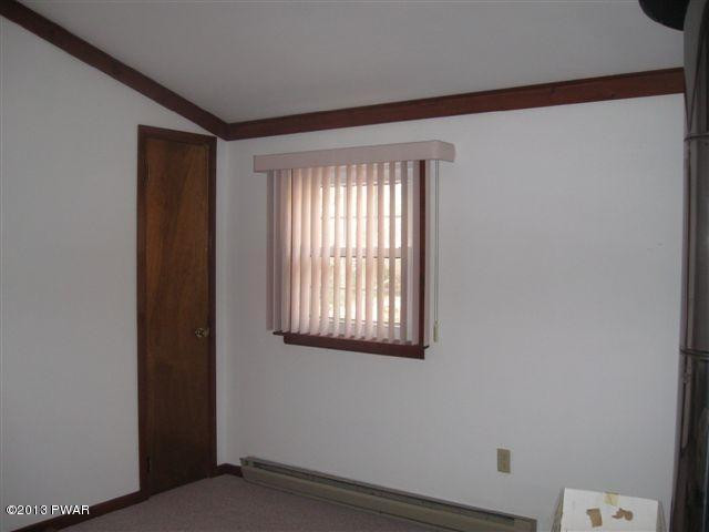 104 Wallenpaupack Road Lakeville, PA 18438 - Photo 18 of 20