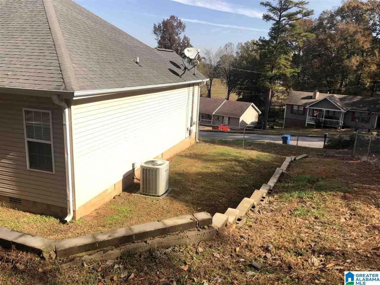184 Ridgecrest Drive Oxford, AL 36203 - Photo 25 of 39
