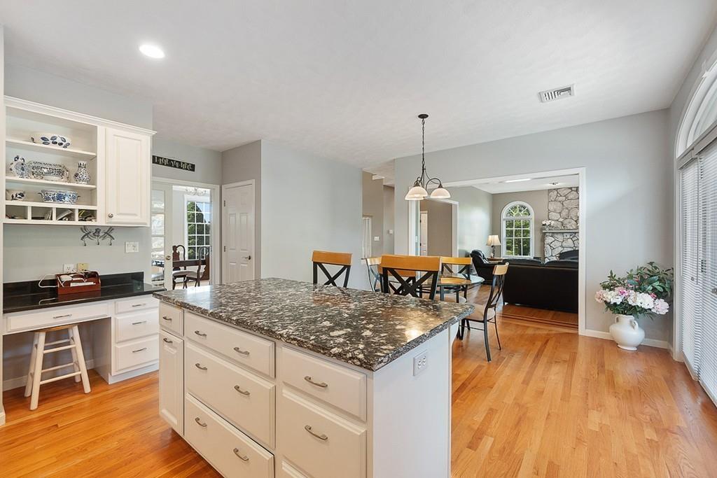 16 Baldwin Road Westford, MA 01886 - Photo 8 of 39