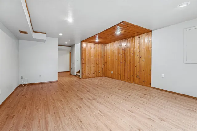 $334,900 | 1505 North Bay Highlands Drive, Green Bay, WI 54311