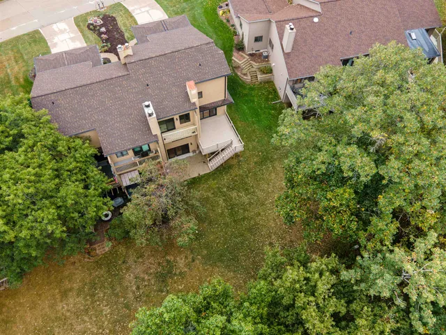 $334,900 | 1505 North Bay Highlands Drive, Green Bay, WI 54311