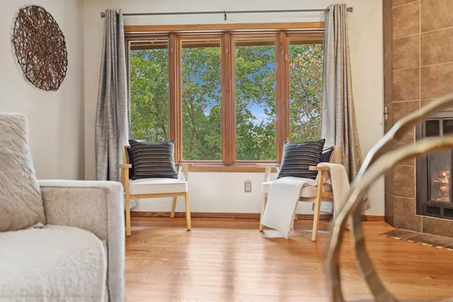 $334,900 | 1505 North Bay Highlands Drive, Green Bay, WI 54311